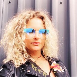 Meet your Posher, Branigan